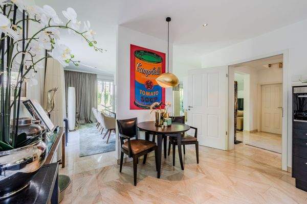 Trennwand zwischen Küche und Essbereich