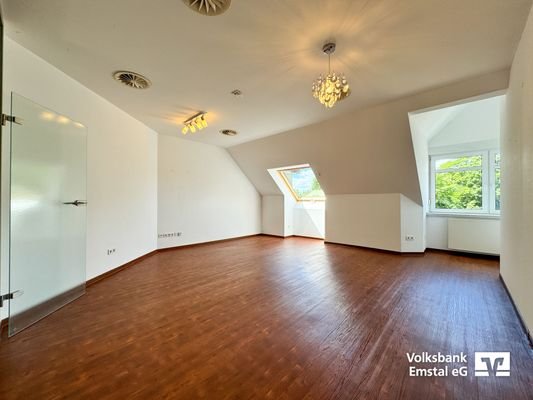 Wohn- / Esszimmer Dachgeschoss