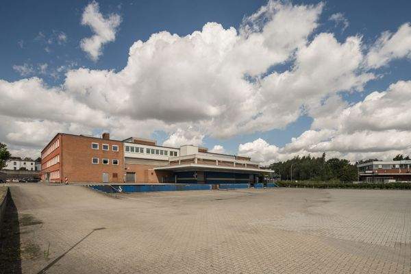 TN 230717 Terrania - Karlstraße 14-4640 20x30