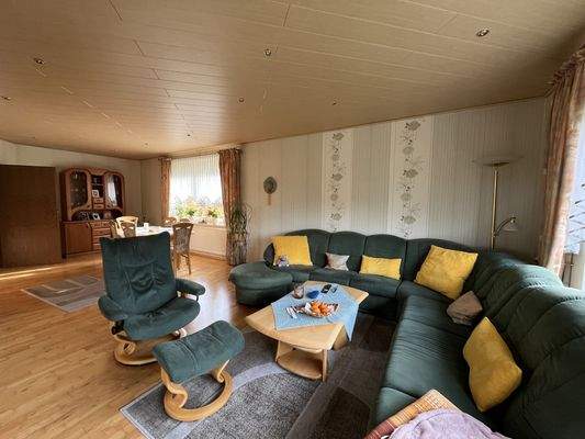 Wohn- und Essbereich