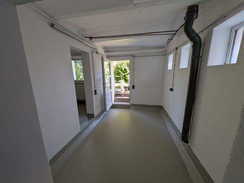 Stade Halle, Stade Hallenfläche