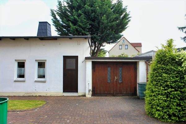 Garage 2 und Nebengelass