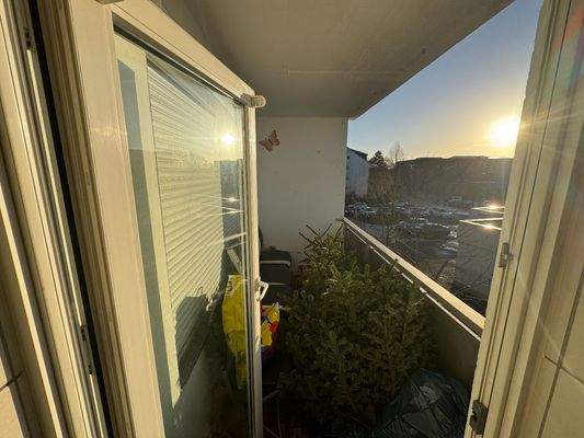 Außenansicht Balkon.JPG