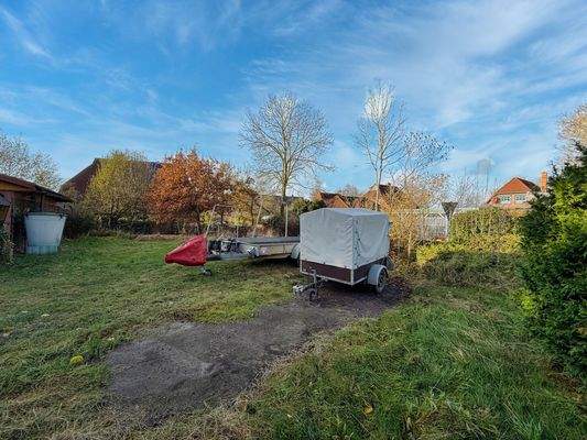 Garten an der Straße