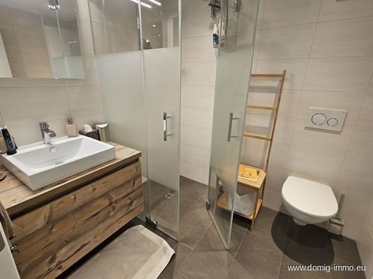 Badezimmer 2