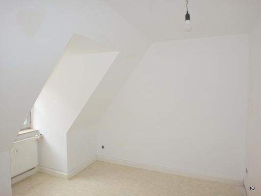 kleines Kinder- oder Arbeitszimmer3