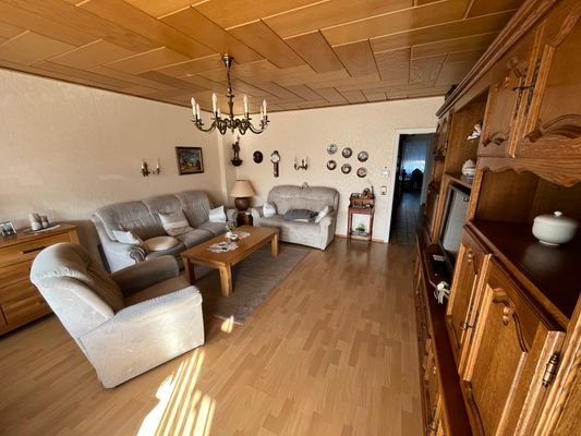 großes Wohnzimmer
