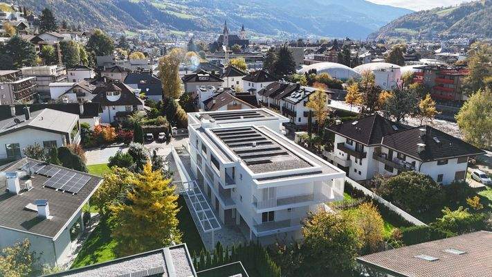 The White Residence-Neubau-Brixen-Luxus-Immobilien-Berge-Plose-Grün-Landschaft-Nachhaltig-Skifahren-Wandern-Biketrail