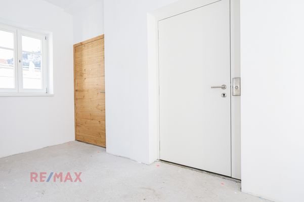 Eingang und privater Liftzugang