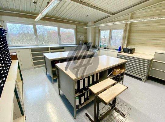 INFOS UNTER: 06171-586000