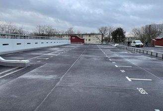 Nummerierte Stellplätze