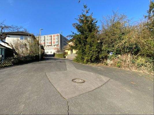 Zufahrt zum Grundstück