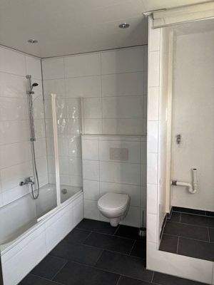 Bad Einliegerwohnung