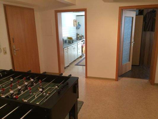 WE 1 OG links (5).JPG