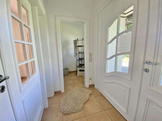 Windfang und Garderobe