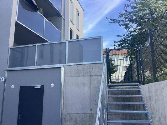 Private Zugang zum Garten - Zugang zur Wohnung barrierefrei