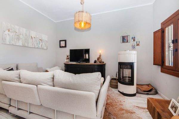 Wohnbereich mit Kamin