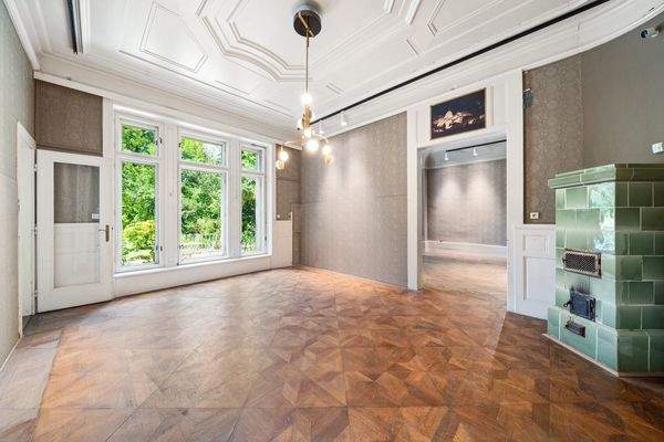 Einzigartige Stadtvilla in Toplage, Nähe Rochus Markt