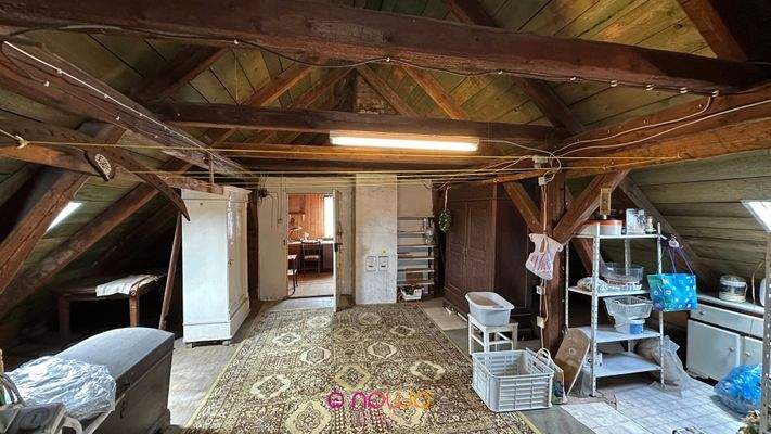 Dachraum ausbaufähig