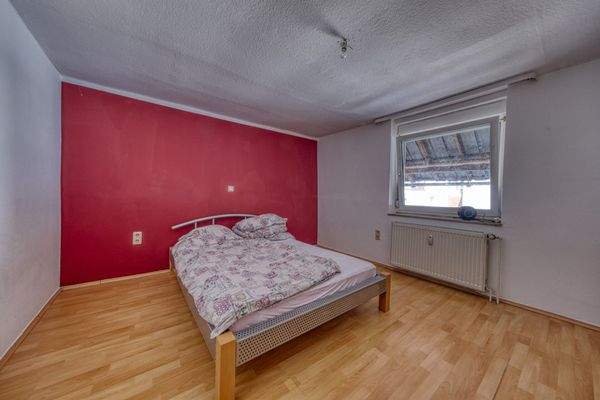 Schlafzimmer 1 ELW