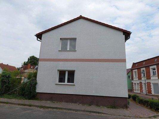 Giebelansicht EFH/ZFH, straßenseitig