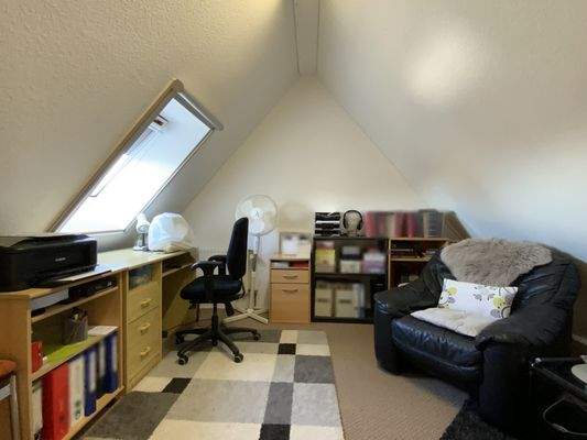 Nutzfläche Spitzboden