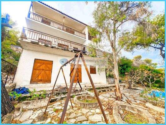 f28b0c32298c425bb62060d6fa1c93ed-original