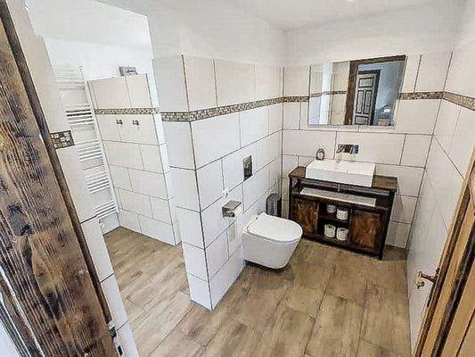 Badezimmer Ansicht II 