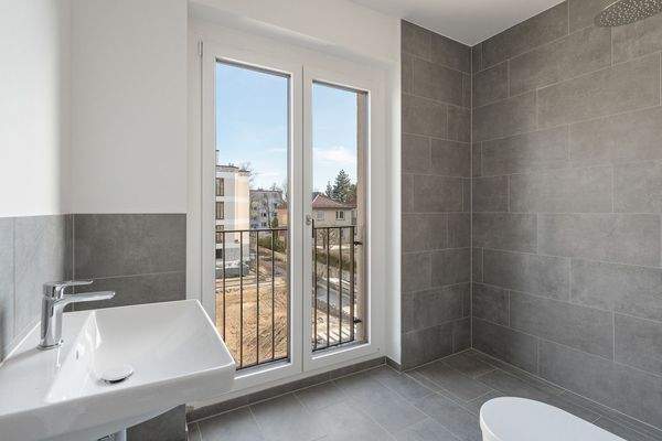 Großzügiges Badezimmer