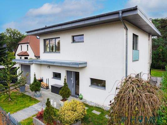 Hausansicht / Seitenansicht