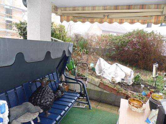 Überdachte Terrasse...