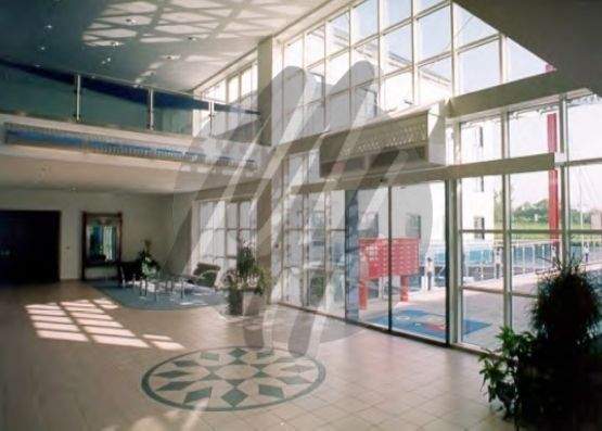 INFOS UNTER: 06171-586000