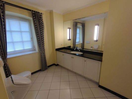 Bad zum Kinderzimmer