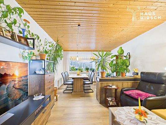 Wohnzimmer/Esszimmer