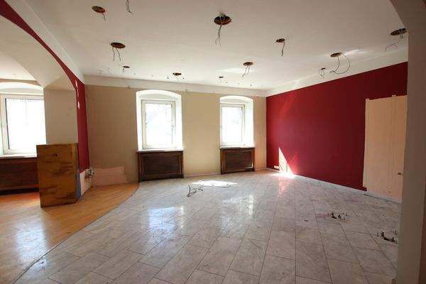 Wohn- und Geschäftshaus mit 550m² im Zentrum von Feldkirchen