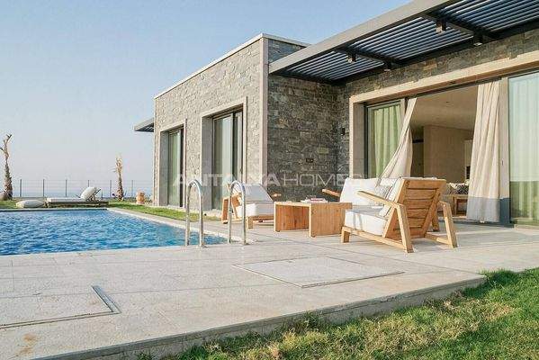Stylish Villas with Panoramic Sea Views in Gumusluk Bodrum