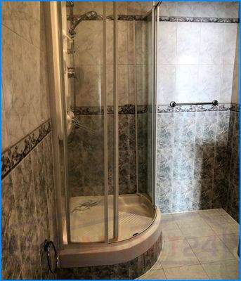 Dusche UG