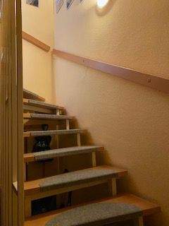 Aufgang in´s 1. OG.jpg