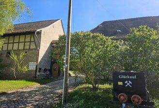 Außenansicht Haupttor