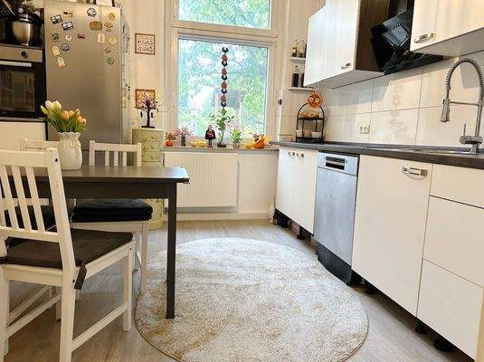 Helle Küche.