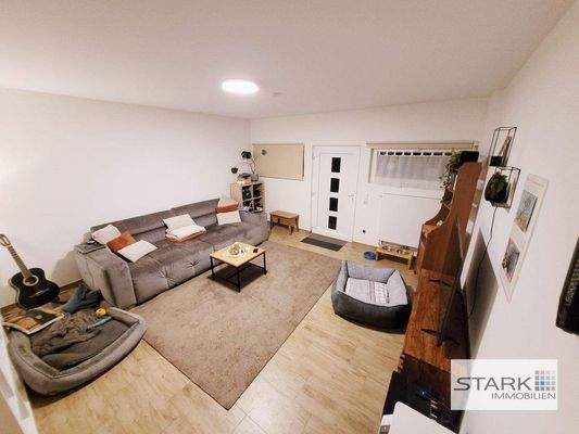 Wohnbereich von der Treppe aus