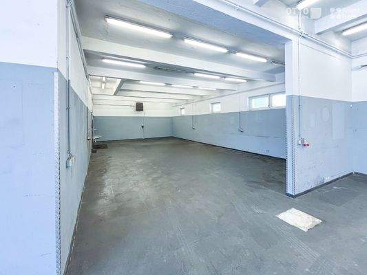 Hebebühnenplatz Werkstatt