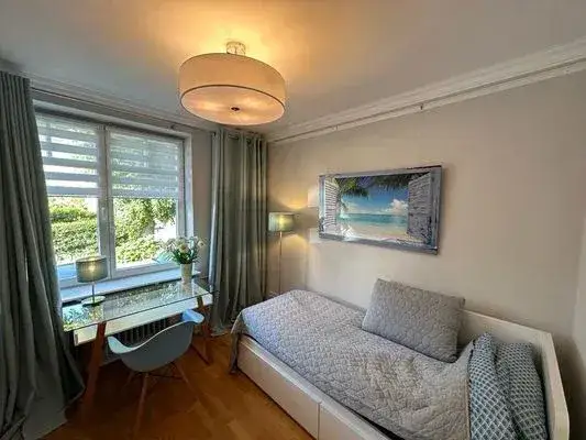 Arbeits-/2.Schlafzimmer 1.webp