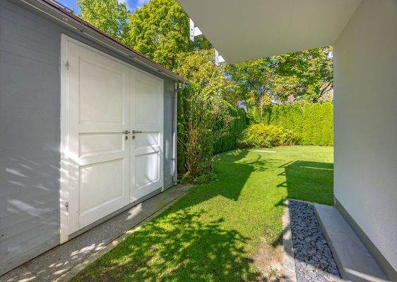 Viel Stauraum im Gartenhaus