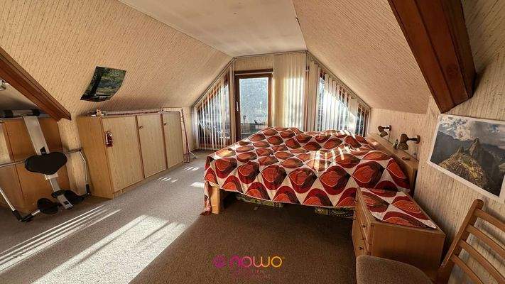 Elternschlafzimmer Teilansicht