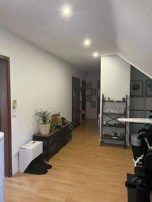 Blick zum Eingangsbereich 