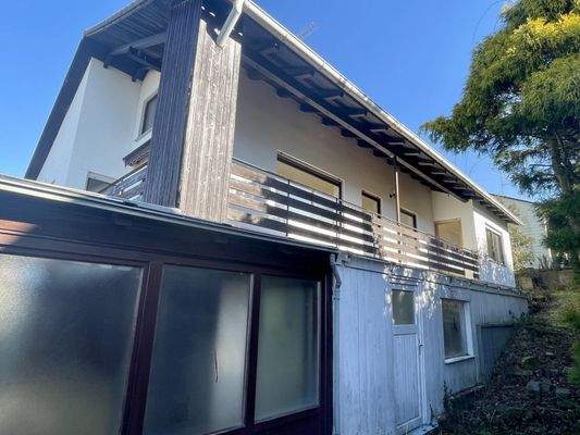 Südwest-Ansicht mit Eingangsbereich