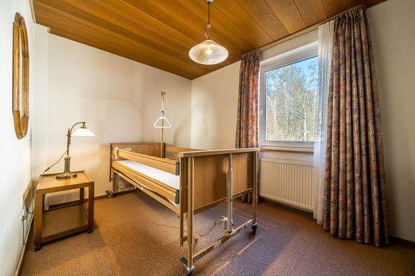 Kinder-/Arbeitszimmer