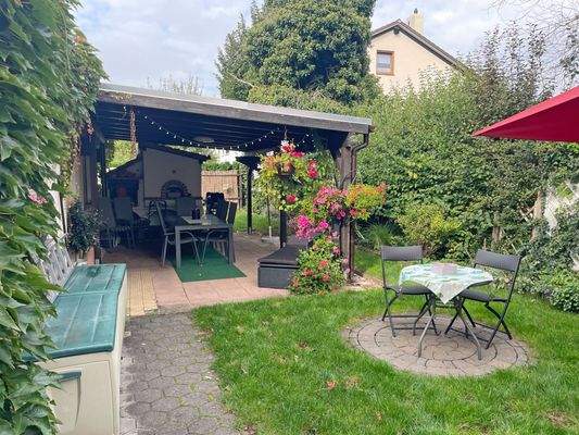 Überdachter Freisitz