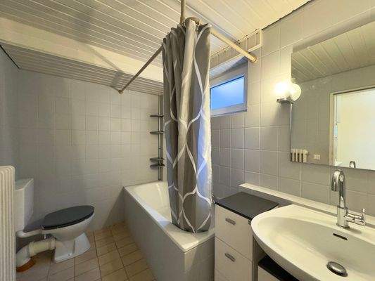 Einliegerwohnung - Badezimmer